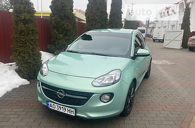 Хетчбек Opel Adam 2013 в Ужгороді