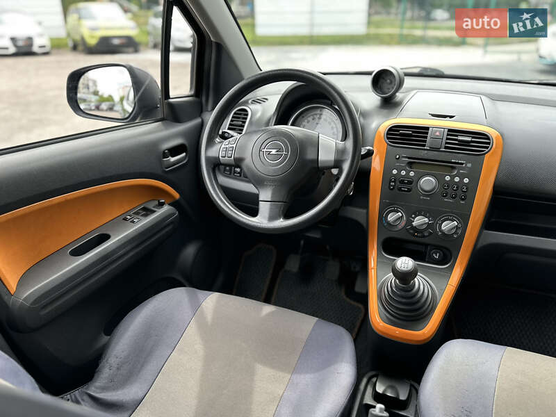 Хетчбек Opel Agila 2008 в Шептицькому