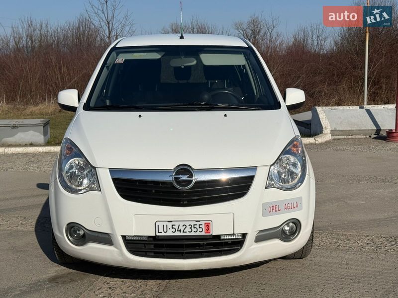 Хэтчбек Opel Agila 2011 в Ужгороде