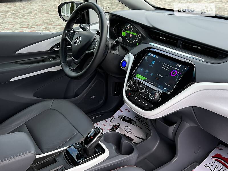 Хэтчбек Opel Ampera-e 2020 в Луцке