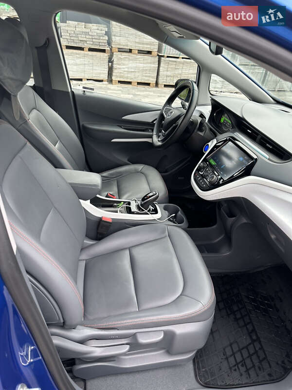 Хэтчбек Opel Ampera-e 2017 в Луцке