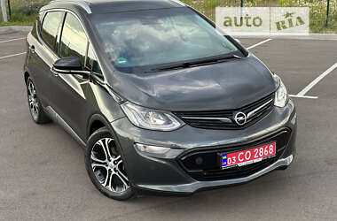 Хэтчбек Opel Ampera-e 2017 в 