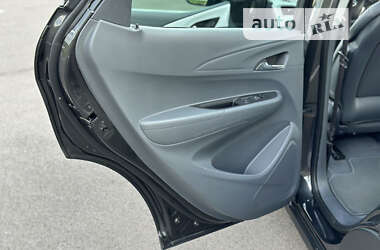 Хэтчбек Opel Ampera-e 2017 в 