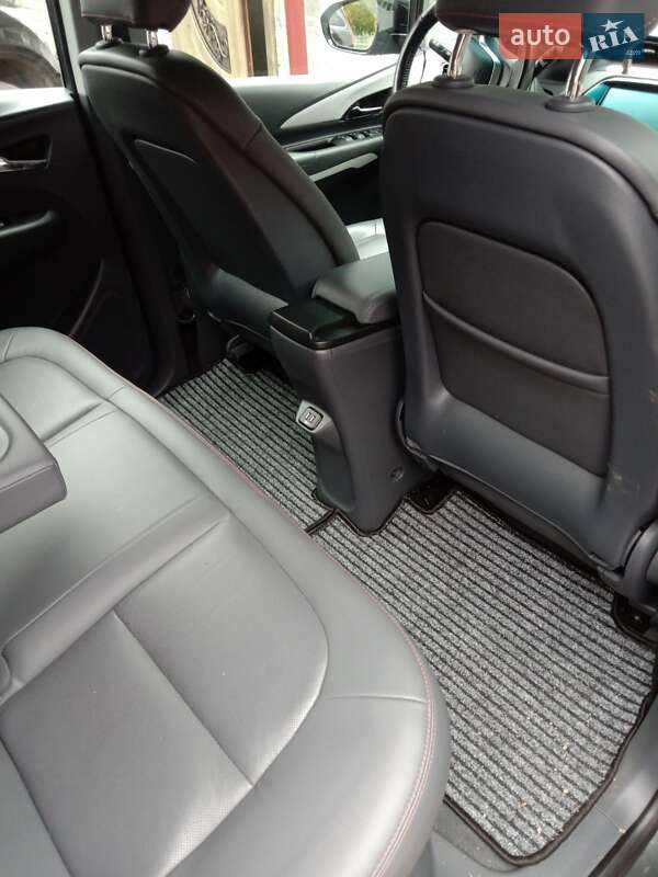 Хэтчбек Opel Ampera-e 2019 в Шептицькому фото 6 Хэтчбек Opel Ampera-e 2019 в Шептицькому