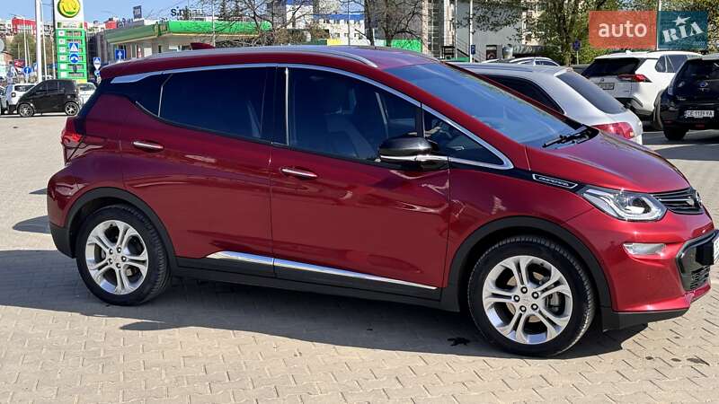 Хэтчбек Opel Ampera-e 2017 в Черновцах