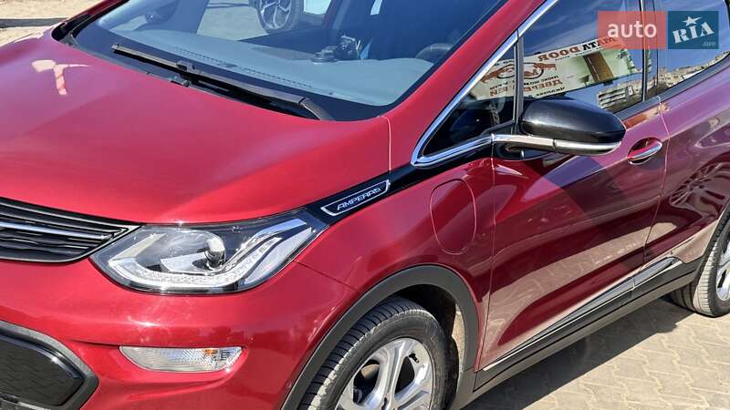 Хетчбек Opel Ampera-e 2017 в Чернівцях