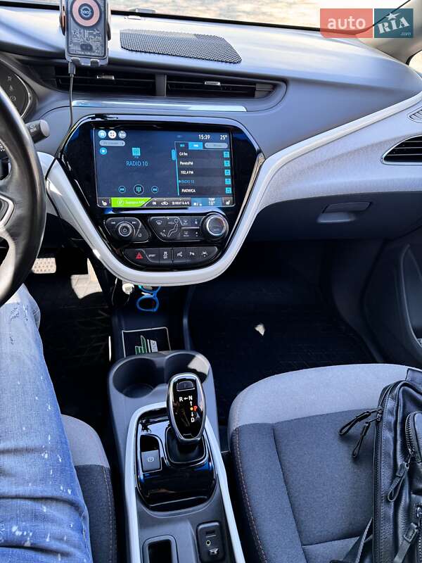 Хэтчбек Opel Ampera-e 2017 в Черновцах