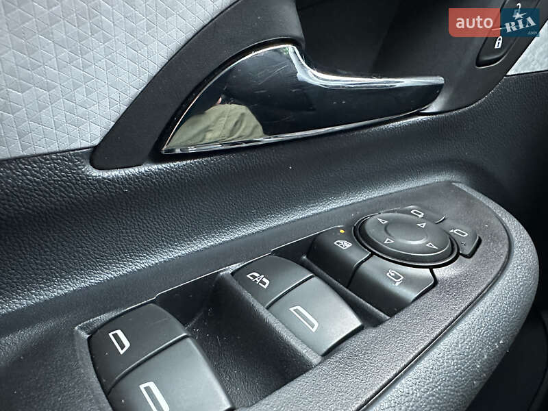 Хэтчбек Opel Ampera-e 2018 в Хмельницком