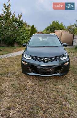 Хетчбек Opel Ampera-e 2018 в 