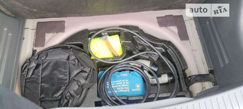 Хэтчбек Opel Ampera-e 2018 в Черновцах