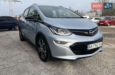 Хетчбек Opel Ampera-e 2018 в 