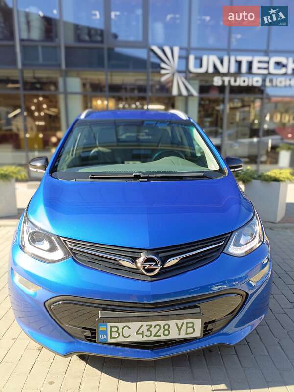 Хетчбек Opel Ampera-e 2019 в Львові