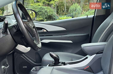Хэтчбек Opel Ampera-e 2019 в 