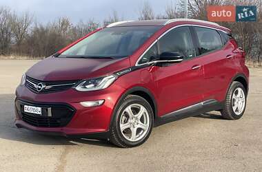 Хэтчбек Opel Ampera-e 2017 в Трускавце