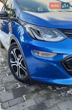 Хэтчбек Opel Ampera-e 2019 в 
