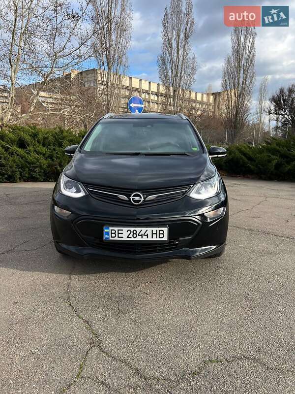 Хэтчбек Opel Ampera-e 2017 в Николаеве