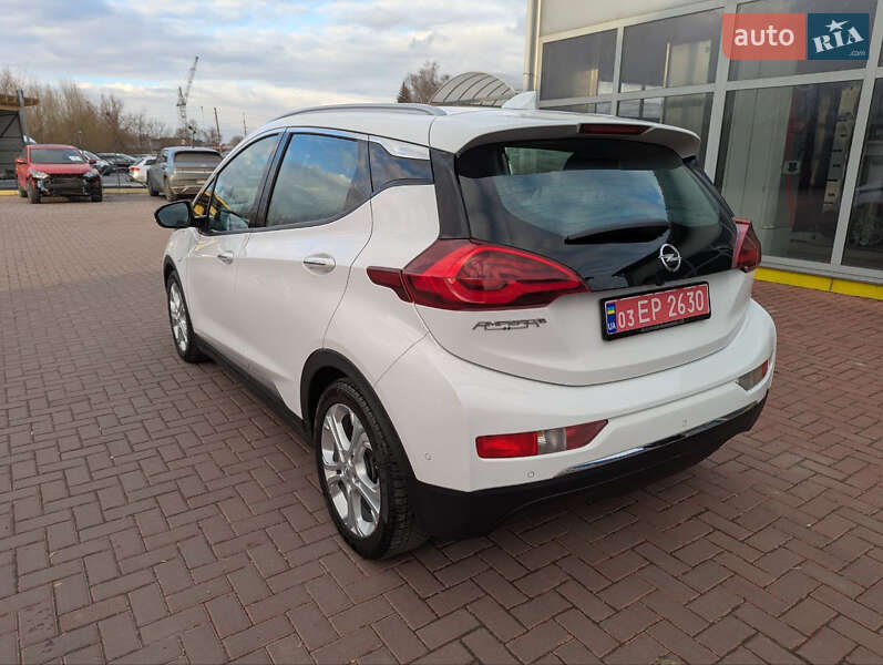 Хетчбек Opel Ampera-e 2017 в Рівному