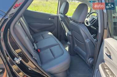 Хэтчбек Opel Ampera-e 2020 в 