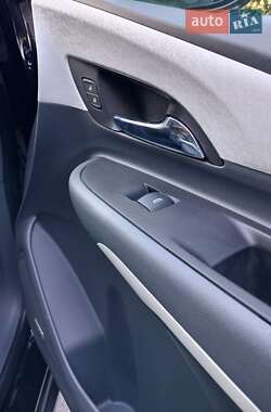 Хэтчбек Opel Ampera-e 2019 в 