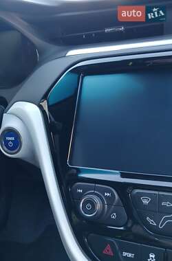 Хэтчбек Opel Ampera-e 2019 в 