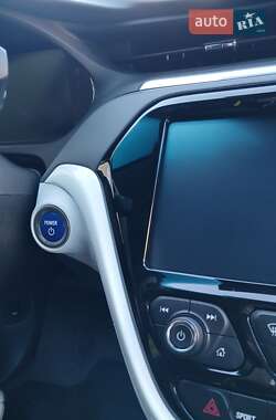 Хэтчбек Opel Ampera-e 2019 в 