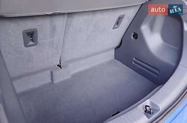 Хэтчбек Opel Ampera-e 2019 в 