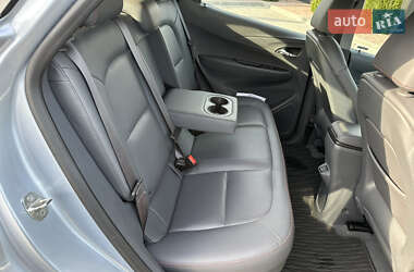 Хэтчбек Opel Ampera-e 2017 в 