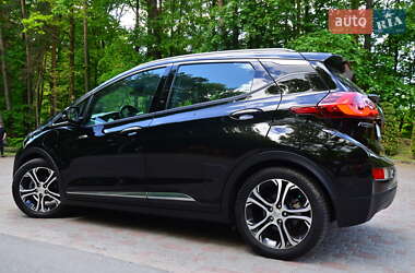 Хэтчбек Opel Ampera-e 2020 в 