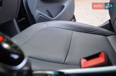 Хэтчбек Opel Ampera-e 2020 в 