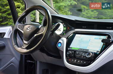 Хэтчбек Opel Ampera-e 2020 в 
