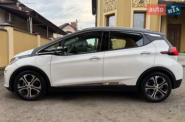 Хетчбек Opel Ampera-e 2020 в 