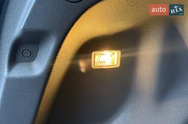 Хетчбек Opel Ampera-e 2020 в 