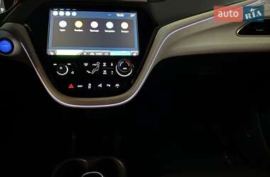 Хетчбек Opel Ampera-e 2020 в 