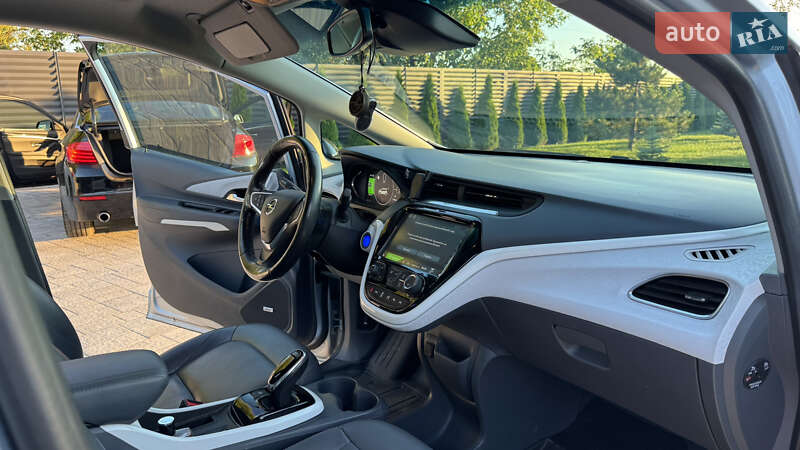 Хэтчбек Opel Ampera-e 2018 в Луцке
