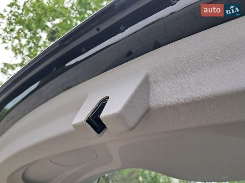 Хэтчбек Opel Ampera-e 2020 в Виннице