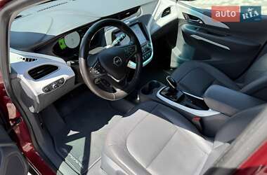 Хэтчбек Opel Ampera-e 2020 в 