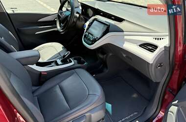 Хэтчбек Opel Ampera-e 2020 в 