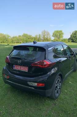 Хэтчбек Opel Ampera-e 2020 в 
