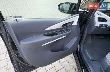 Хэтчбек Opel Ampera-e 2019 в 