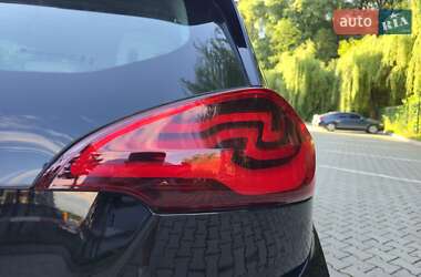 Хэтчбек Opel Ampera-e 2019 в 