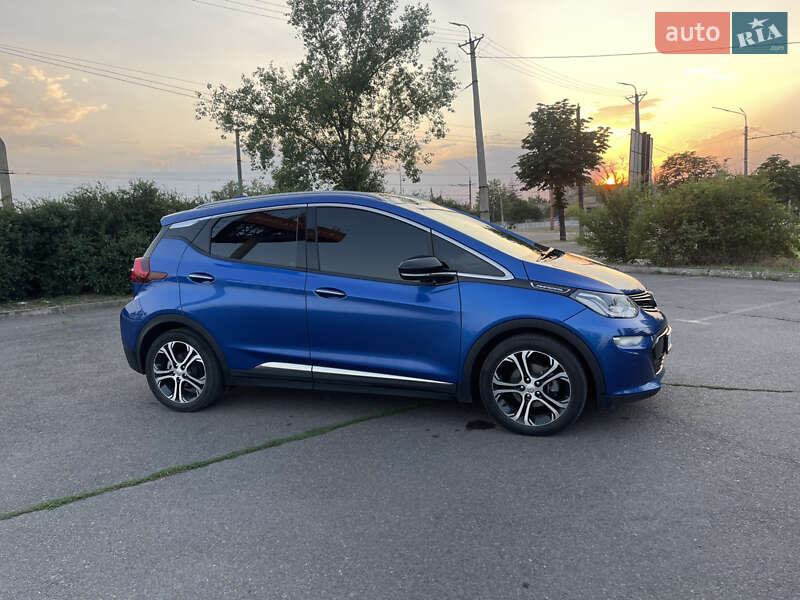 Хэтчбек Opel Ampera-e 2017 в Кривом Роге