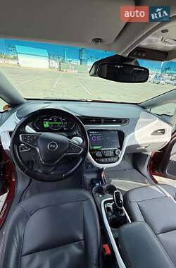 Хэтчбек Opel Ampera-e 2017 в 