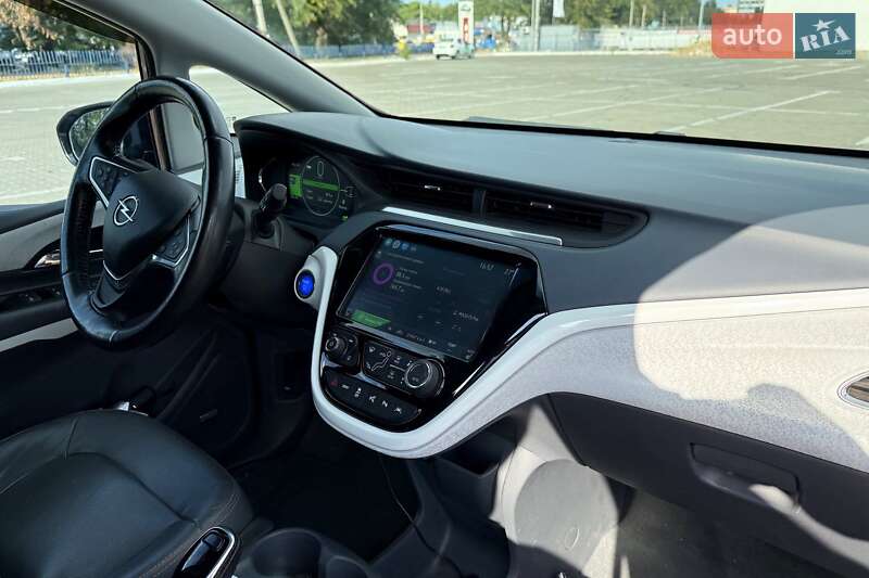 Хетчбек Opel Ampera-e 2017 в Одесі фото 15 Хетчбек Opel Ampera-e 2017 в Одесі
