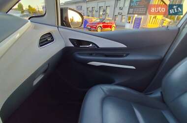 Хэтчбек Opel Ampera-e 2017 в 
