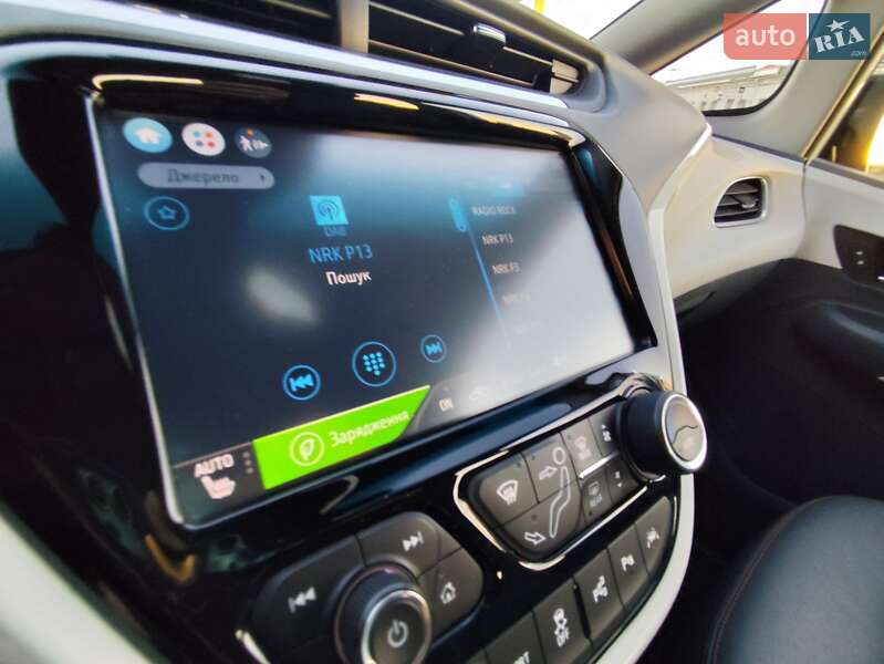Хэтчбек Opel Ampera-e 2017 в Киеве
