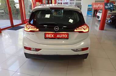 Хэтчбек Opel Ampera-e 2019 в 