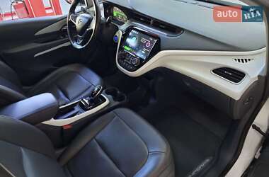 Хэтчбек Opel Ampera-e 2019 в 