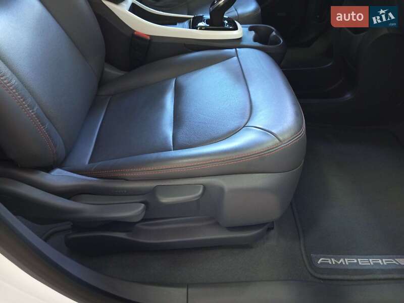 Хетчбек Opel Ampera-e 2019 в Одесі фото 25 Хетчбек Opel Ampera-e 2019 в Одесі