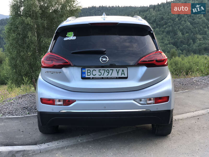 Хетчбек Opel Ampera-e 2018 в Дрогобичі