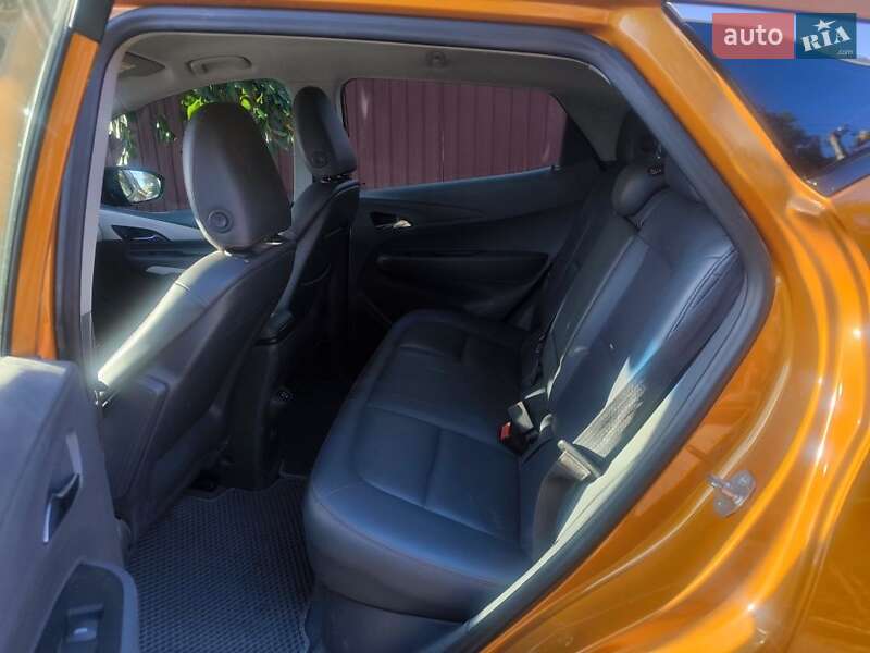 Хэтчбек Opel Ampera-e 2017 в Кропивницком
